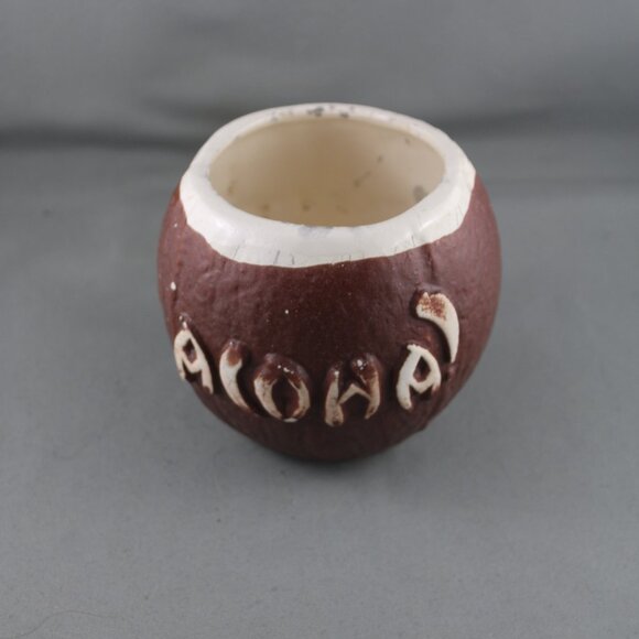Vintage Tiki Mug - Trader Vic's Coconut Mug Hand Painted- Cermaic Mug - Picture 7 of 10